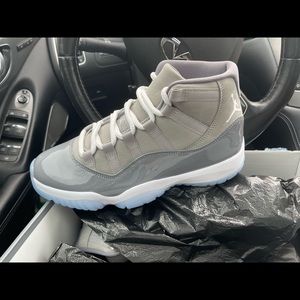 Jordan Retro 11’s Cool Grey